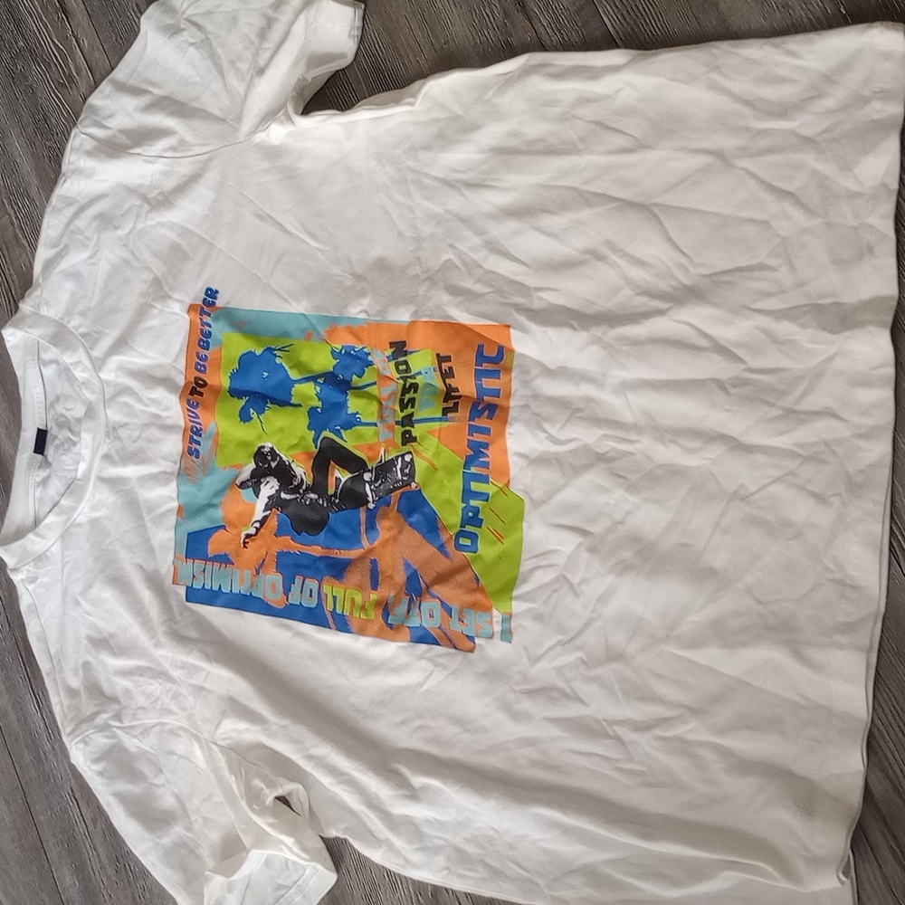 Skateboard 🛹 graphic T-shirt